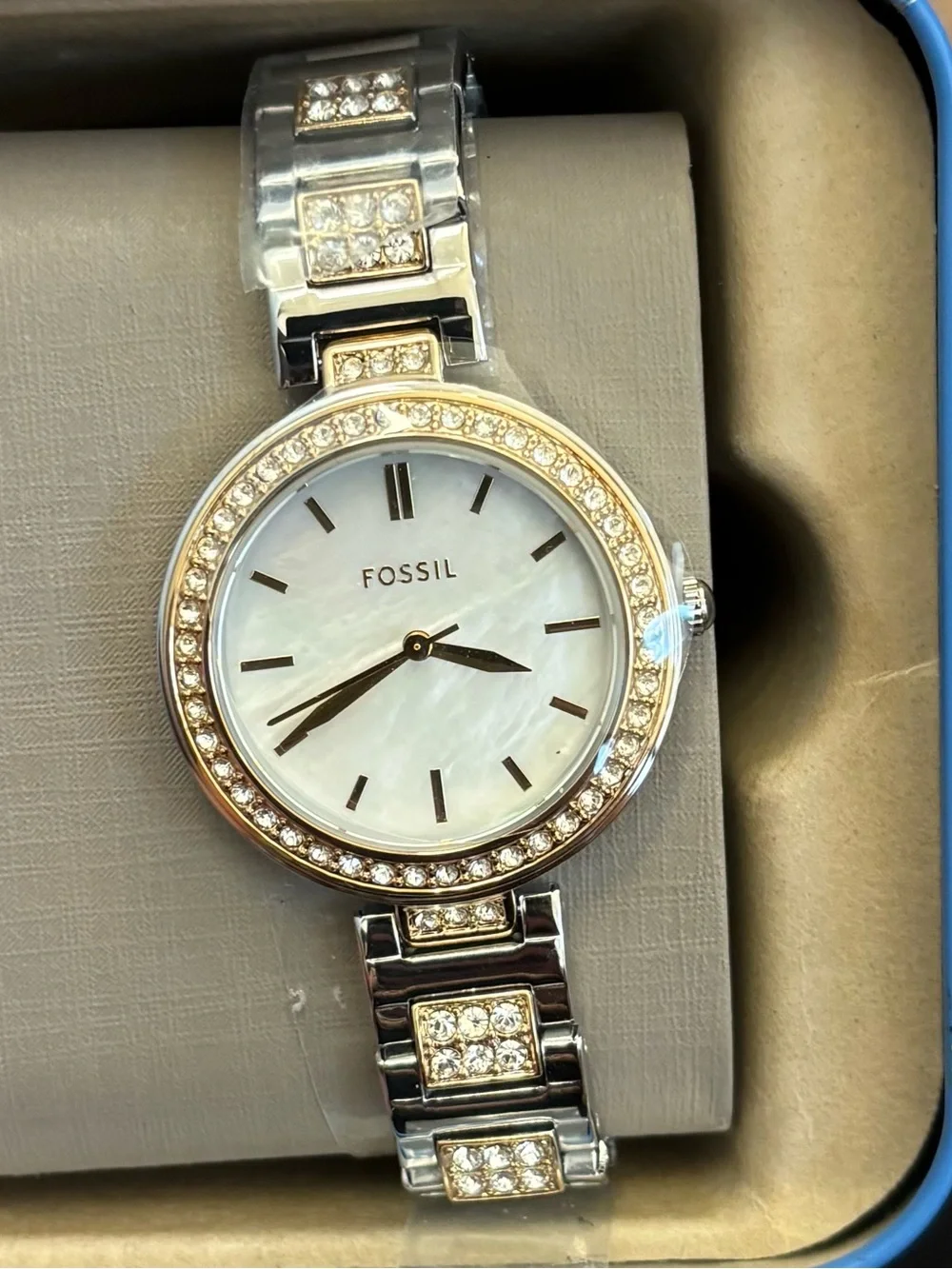 FOSSIL LADIES WATCH